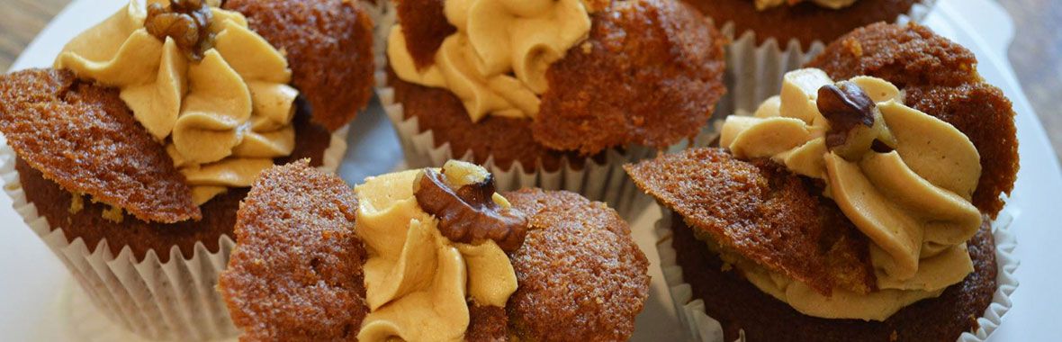 Decorated butterfly cakes